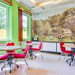 Oyo 3157 Grand City Inn