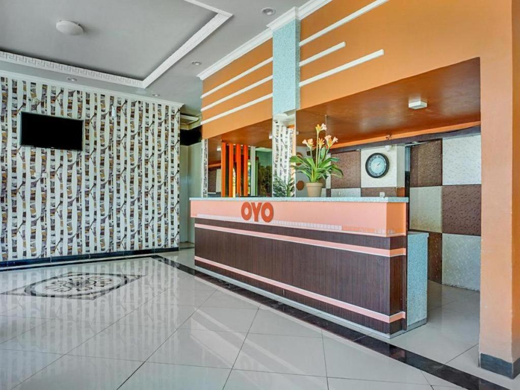 Oyo 3157 Grand 2* Makassar