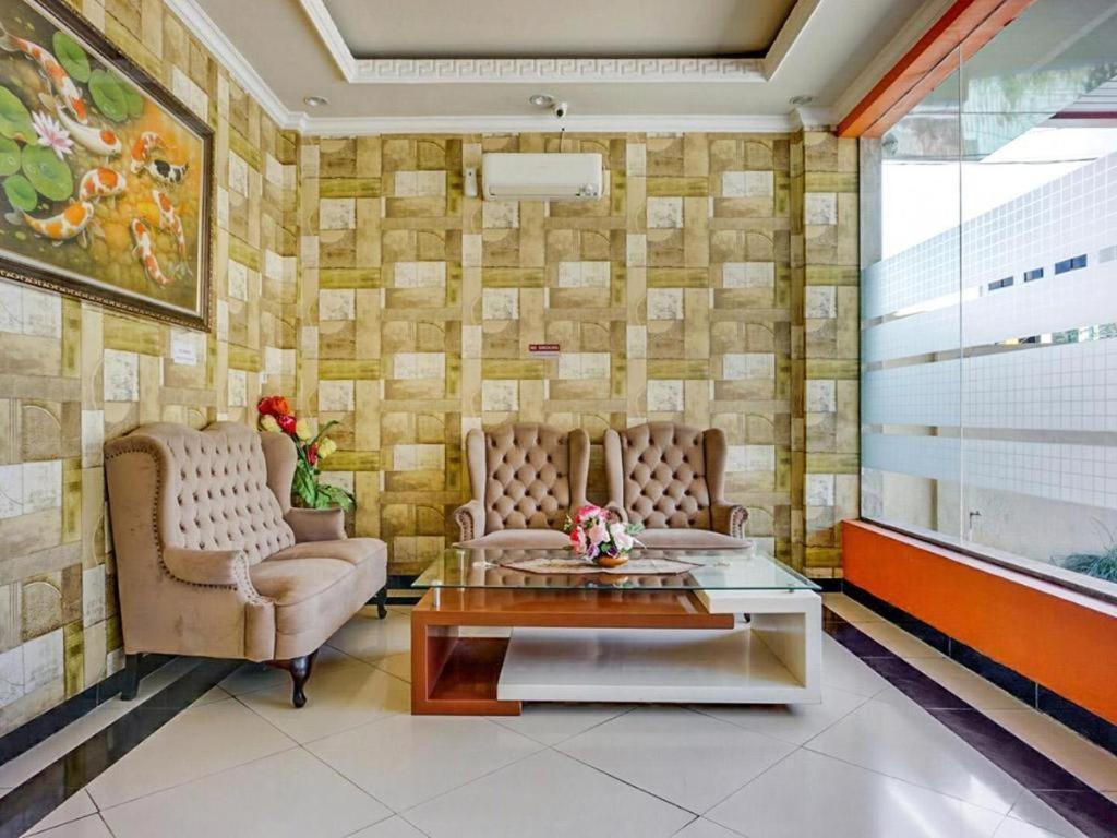 Oyo 3157 Grand
